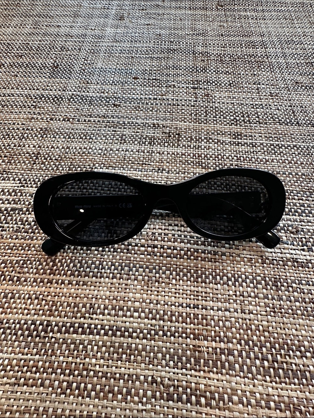 MUI MUI Glimpse Sunglasses Oval Black/Goldtone EXCELLENT CONDITION LIKE NEW